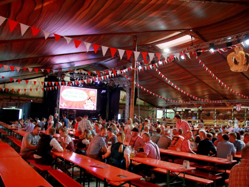 Surprise Tag 8 Hofer Volksfest 2018 – Foto 3