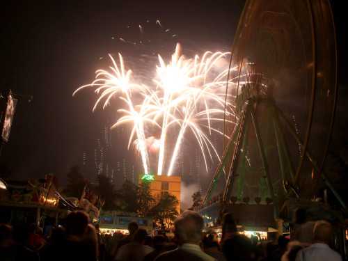 Abschlussfeuerwerk Hofer Volksfest 2018 – Foto 136