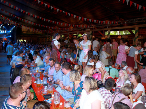 Aischzeit Aetka-Tag Tag 9 Hofer Volksfest 2018 – Foto 16