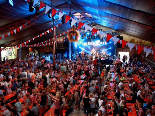 Aischzeit Aetka-Tag Tag 9 Hofer Volksfest 2018 – Foto 18
