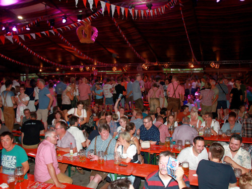 Aischzeit Aetka-Tag Tag 9 Hofer Volksfest 2018 – Foto 20