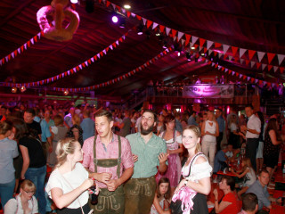Foto 216903 im Album