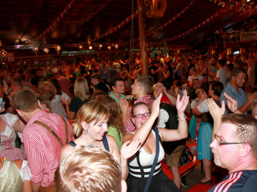 Aischzeit Aetka-Tag Tag 9 Hofer Volksfest 2018 – Foto 35