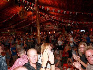 Foto 216918 im Album