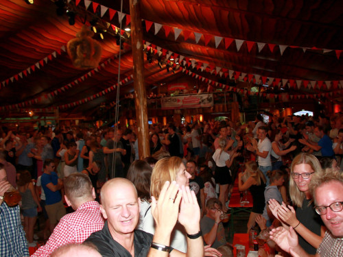 Aischzeit Aetka-Tag Tag 9 Hofer Volksfest 2018 – Foto 37