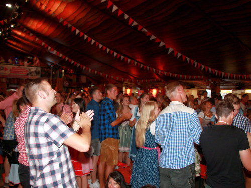 Aischzeit Aetka-Tag Tag 9 Hofer Volksfest 2018 – Foto 43
