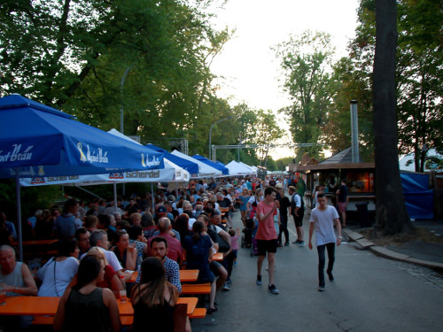 Nachmittag Tag 10 Hofer Volksfest 2018 – Foto 60
