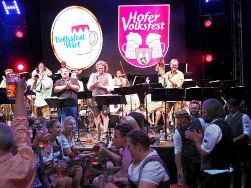 Auszug der Bedienungen  Hofer Volksfest 2018 – Foto 12