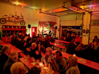 Foto 217900 im Album