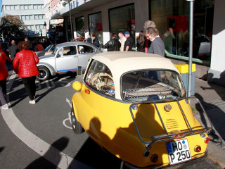 Vorschau des vorherigen Fotos