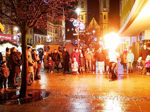 Feuerspucker Chariash Weihnachtsmarkt Hof 2.12.2018 – Foto 26
