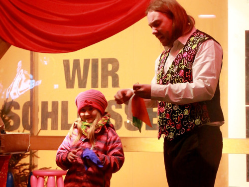 Feuerspucker Chariash Weihnachtsmarkt Hof 2.12.2018 – Foto 35