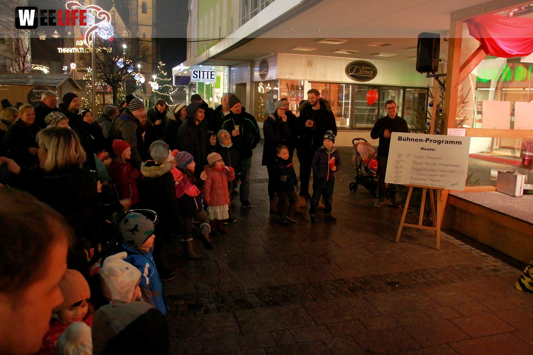 Feuerspucker Chariash Weihnachtsmarkt Hof 2.12.2018