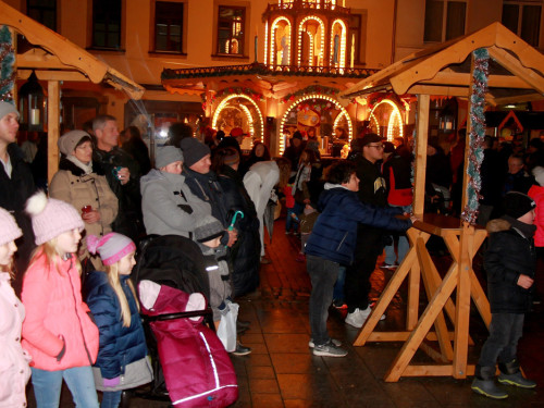 Feuerspucker Chariash Weihnachtsmarkt Hof 2.12.2018 – Foto 52