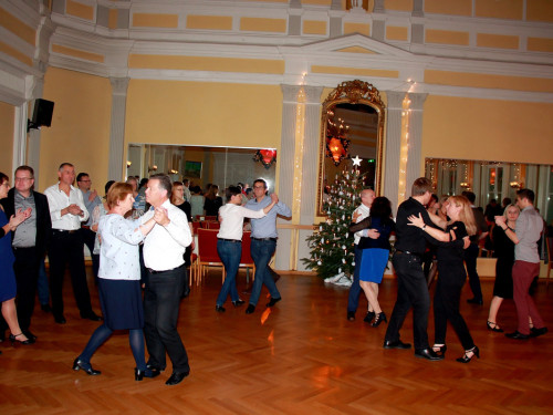 1. Feuerzangenbowle TS Swing – Foto 26