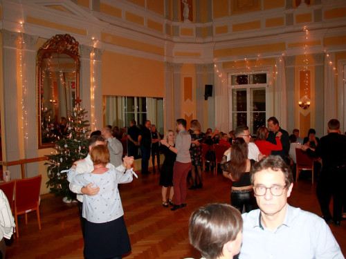 1. Feuerzangenbowle TS Swing – Foto 33