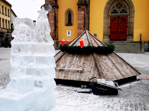 Eisschnitzer  Hofer Weihnachtsmarkt 2018 16.12.2018 – Foto 2