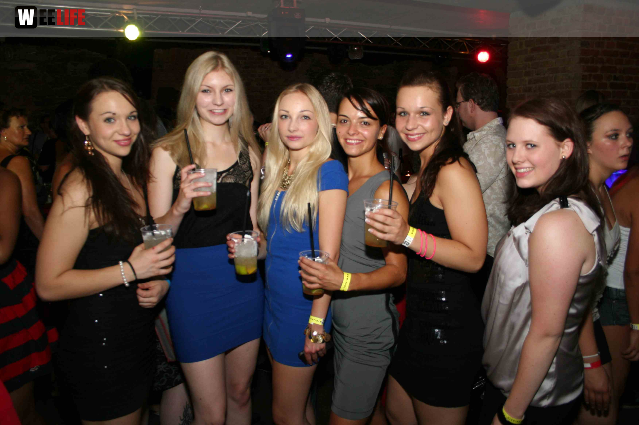 Göttergeflüster Show Party