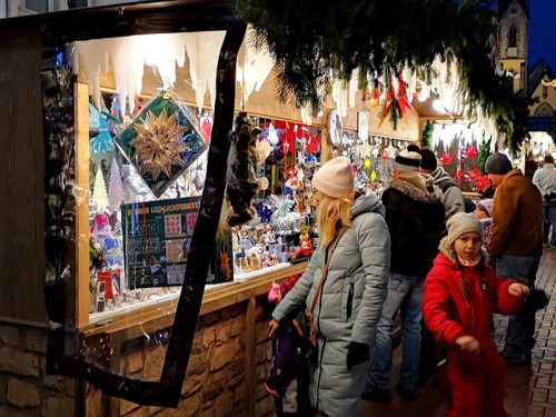 Eisschnitzer  Hofer Weihnachtsmarkt 2018 16.12.2018 – Foto 43