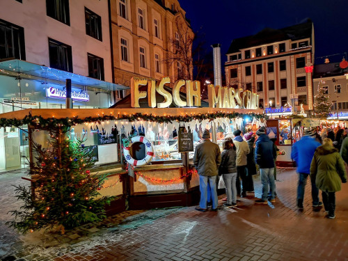 Eisschnitzer  Hofer Weihnachtsmarkt 2018 16.12.2018 – Foto 60