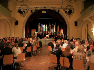 Vorschau des vorherigen Fotos