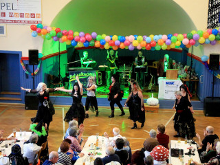 Foto 221260 im Album