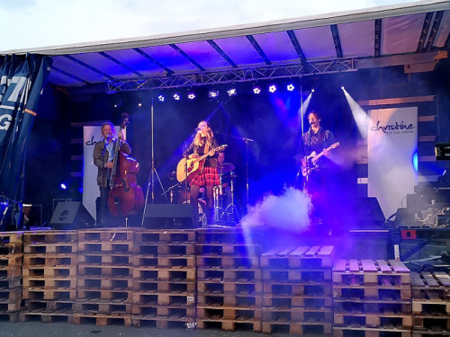 Auftakt der InnenHofKonzerte 2019 Christine Set the Scene – Foto 31
