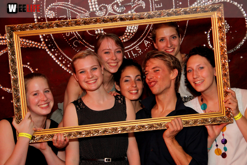 Göttergeflüster Show Party