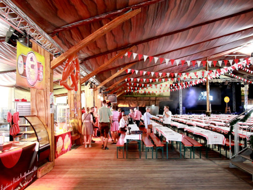 Letzte Vorbereitung  Hofer Volksfest Tag 1 – Foto 16