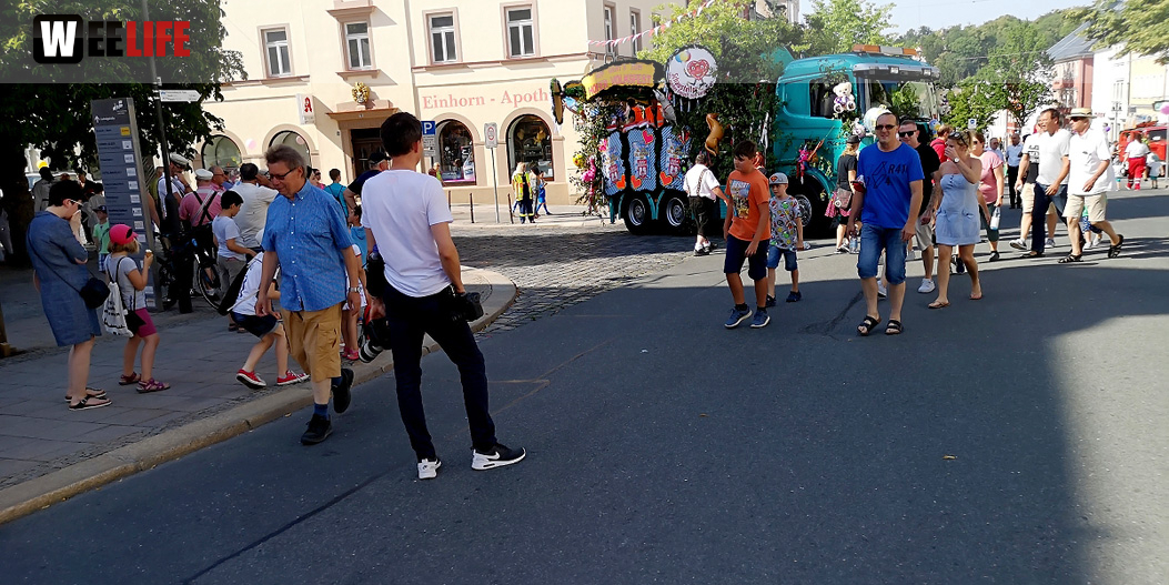 Aufstellung Volksfestumzug  Hofer Volksfest Tag 1