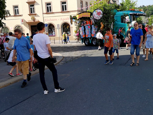 Aufstellung Volksfestumzug  Hofer Volksfest Tag 1 – Foto 7