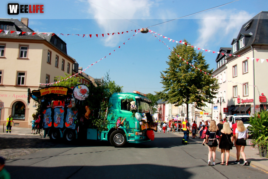 Aufstellung Volksfestumzug  Hofer Volksfest Tag 1