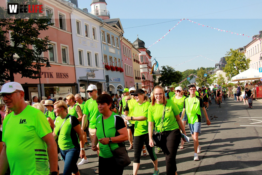 Volksfestumzug  Hofer Volksfest Tag 1