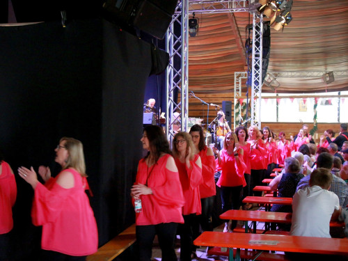 Gospelfrühschoppen mit Joy in Belief ProHof Hofer Volksfest 2019 – Foto 20