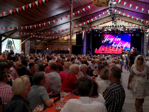 Gospelfrühschoppen mit Joy in Belief ProHof Hofer Volksfest 2019 – Foto 31