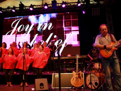 Gospelfrühschoppen mit Joy in Belief ProHof Hofer Volksfest 2019 – Foto 85