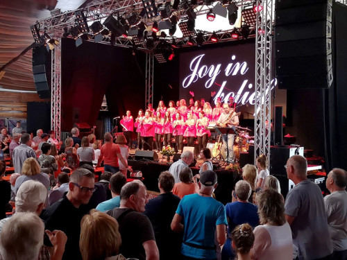 Gospelfrühschoppen mit Joy in Belief ProHof Hofer Volksfest 2019 – Foto 106
