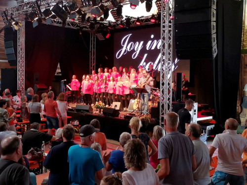 Gospelfrühschoppen mit Joy in Belief ProHof Hofer Volksfest 2019 – Foto 112