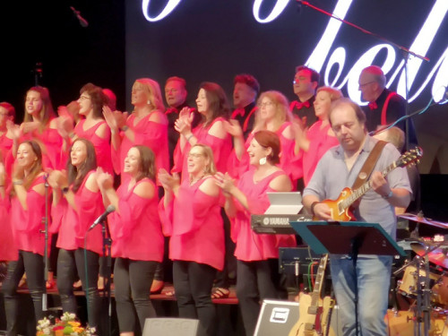 Gospelfrühschoppen mit Joy in Belief ProHof Hofer Volksfest 2019 – Foto 116