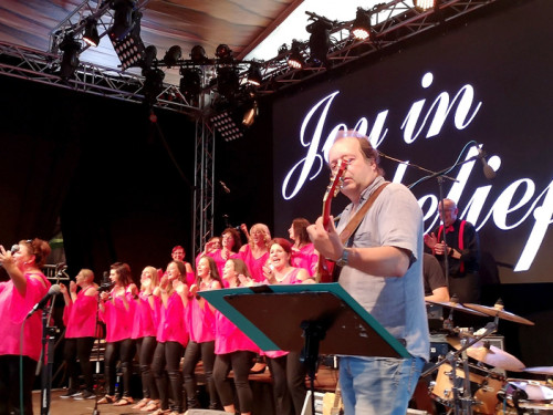 Gospelfrühschoppen mit Joy in Belief ProHof Hofer Volksfest 2019 – Foto 127