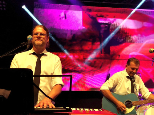 Gery & the Johnboys  Tag der Generationen Hofer Volksfest Tag 4 – Foto 48