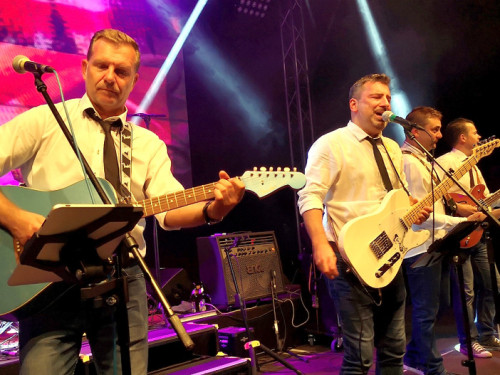 Gery & the Johnboys  Tag der Generationen Hofer Volksfest Tag 4 – Foto 51