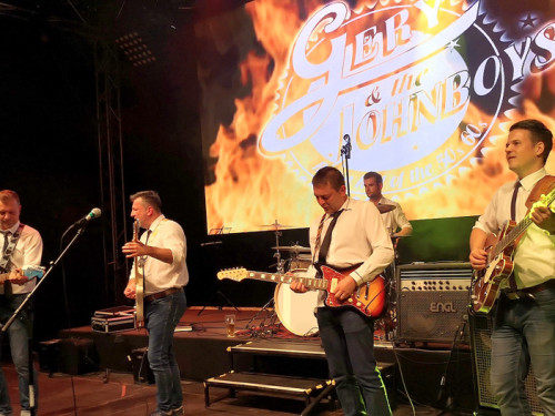 Gery & the Johnboys  Tag der Generationen Hofer Volksfest Tag 4 – Foto 81