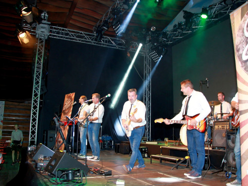 Gery & the Johnboys  Tag der Generationen Hofer Volksfest Tag 4 – Foto 90