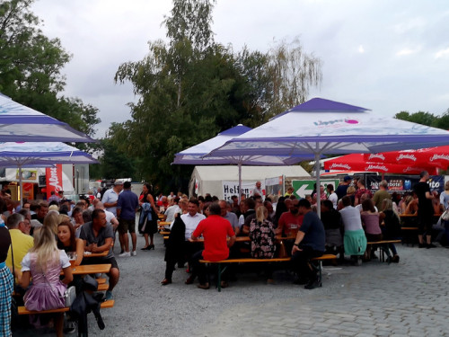Pulp Fiction Tag der Sparkasse Hofer Volksfest Tag 5 – Foto 33
