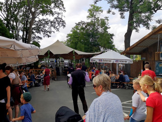 Vorschau des vorherigen Fotos