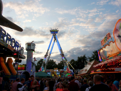 Nachmittag Tag der Betriebe Gealan Hofer Volksfest Tag 7 – Foto 28