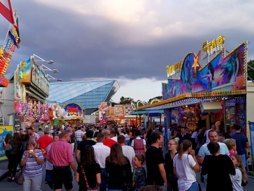 Nachmittag Tag der Betriebe Gealan Hofer Volksfest Tag 7 – Foto 32