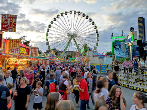 Nachmittag Tag der Betriebe Gealan Hofer Volksfest Tag 7 – Foto 52
