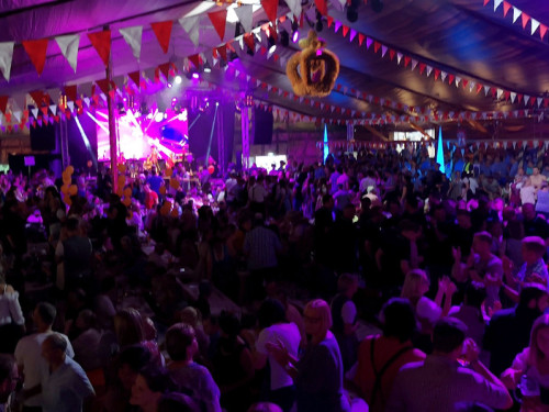 Surprise Tag der Betriebe Gealan Hofer Volksfest Tag 7 – Foto 21